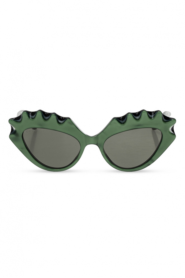 Gucci sunglasses aviator with logo